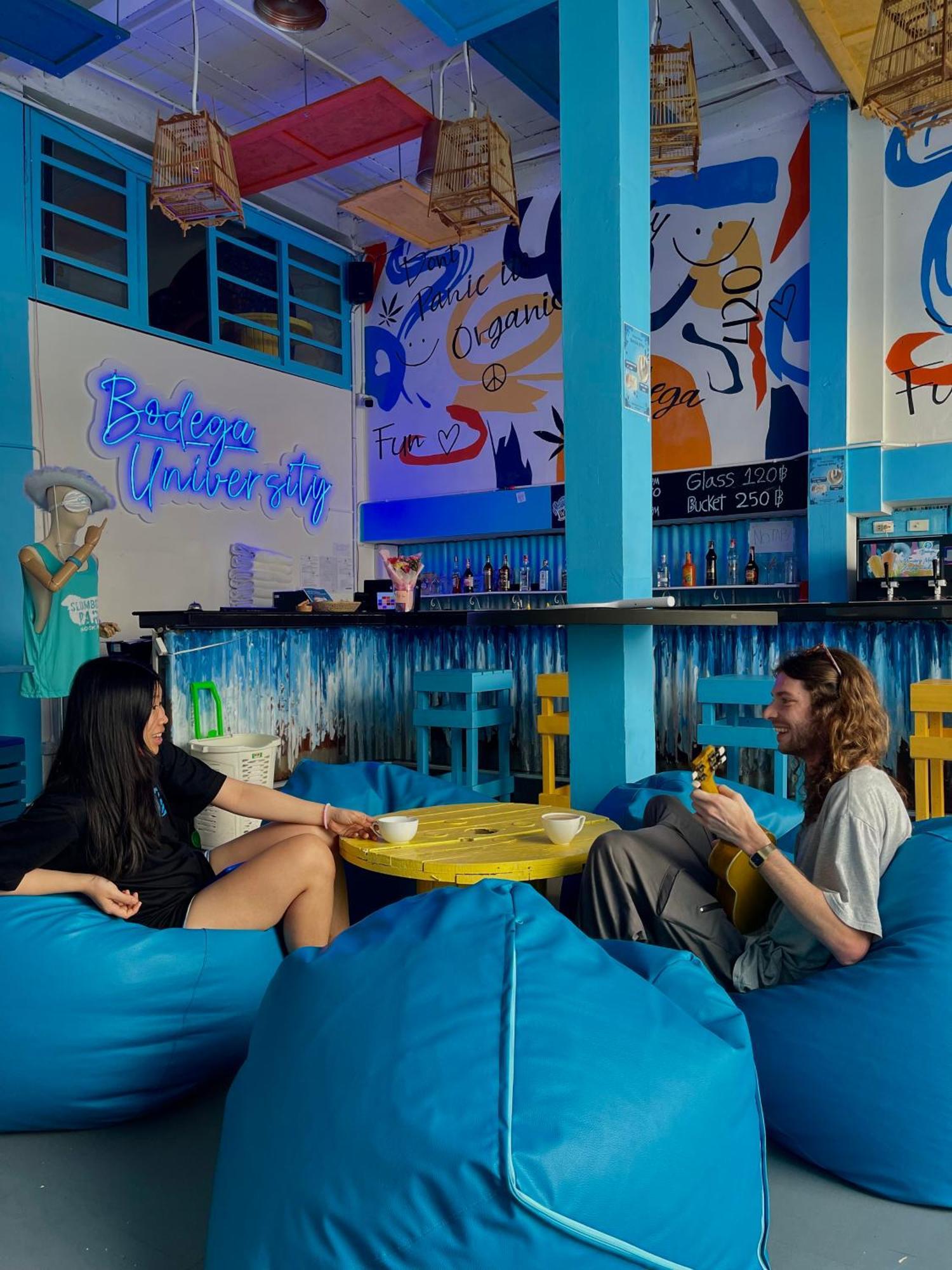 Hostel Bodega Bangkok Soi 23 (Adults Only) Exteriér fotografie